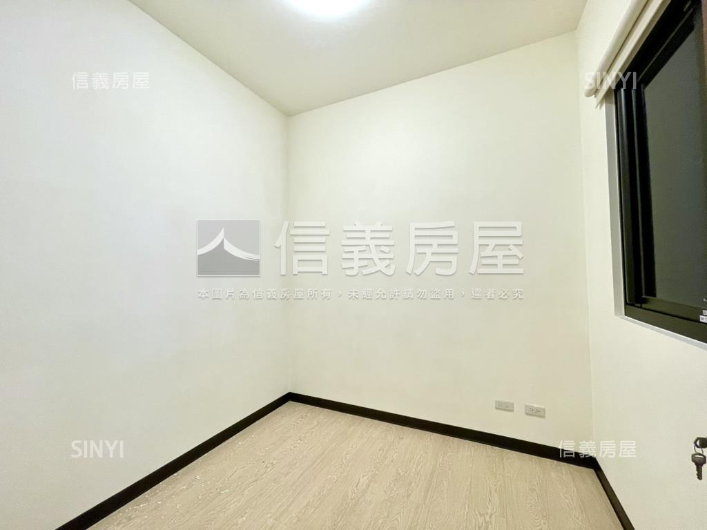 近高鐵娛樂城兩房平車房屋室內格局與周邊環境