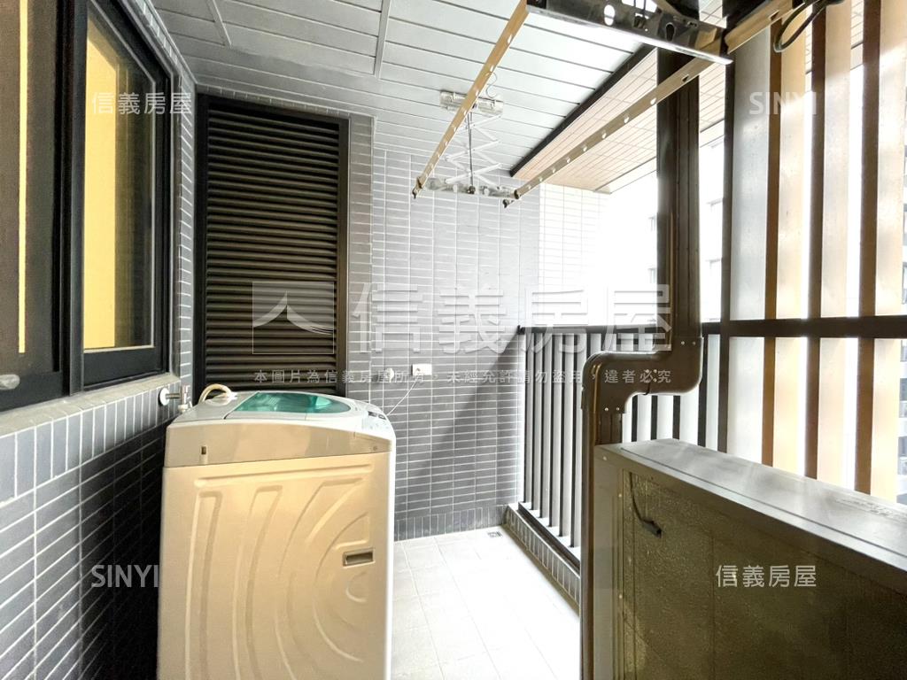 近高鐵娛樂城兩房平車房屋室內格局與周邊環境