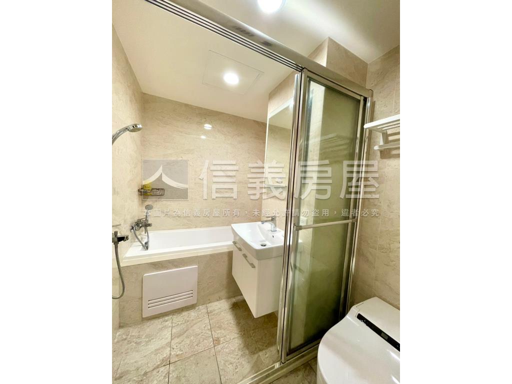 近高鐵娛樂城兩房平車房屋室內格局與周邊環境