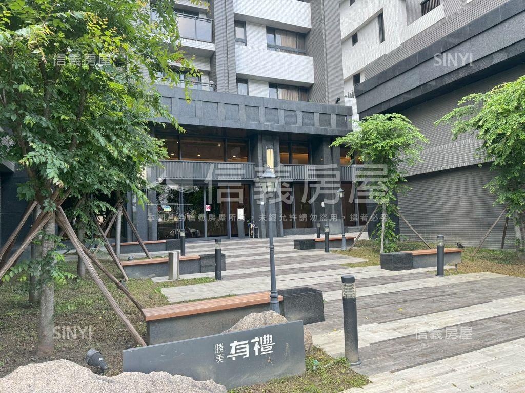 勝美有禮邊間雙併戶店面房屋室內格局與周邊環境