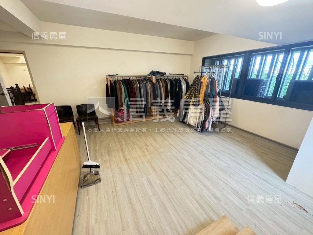 勝美有禮邊間雙併戶店面房屋室內格局與周邊環境