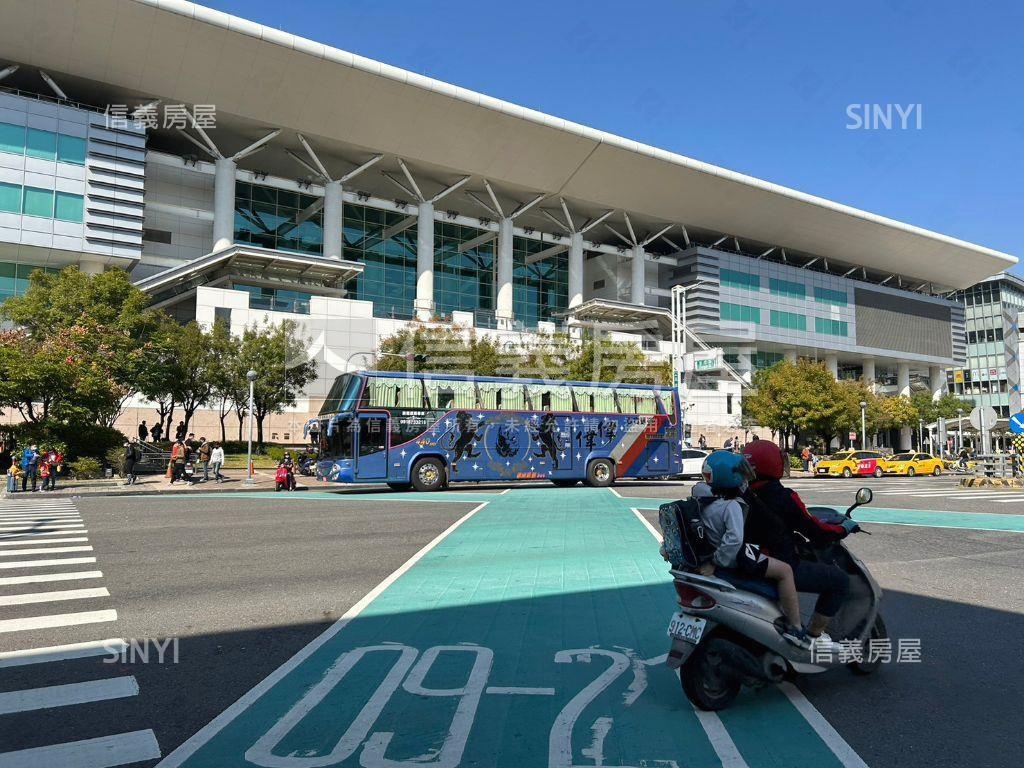 近三鐵大面寬金店面附平車房屋室內格局與周邊環境
