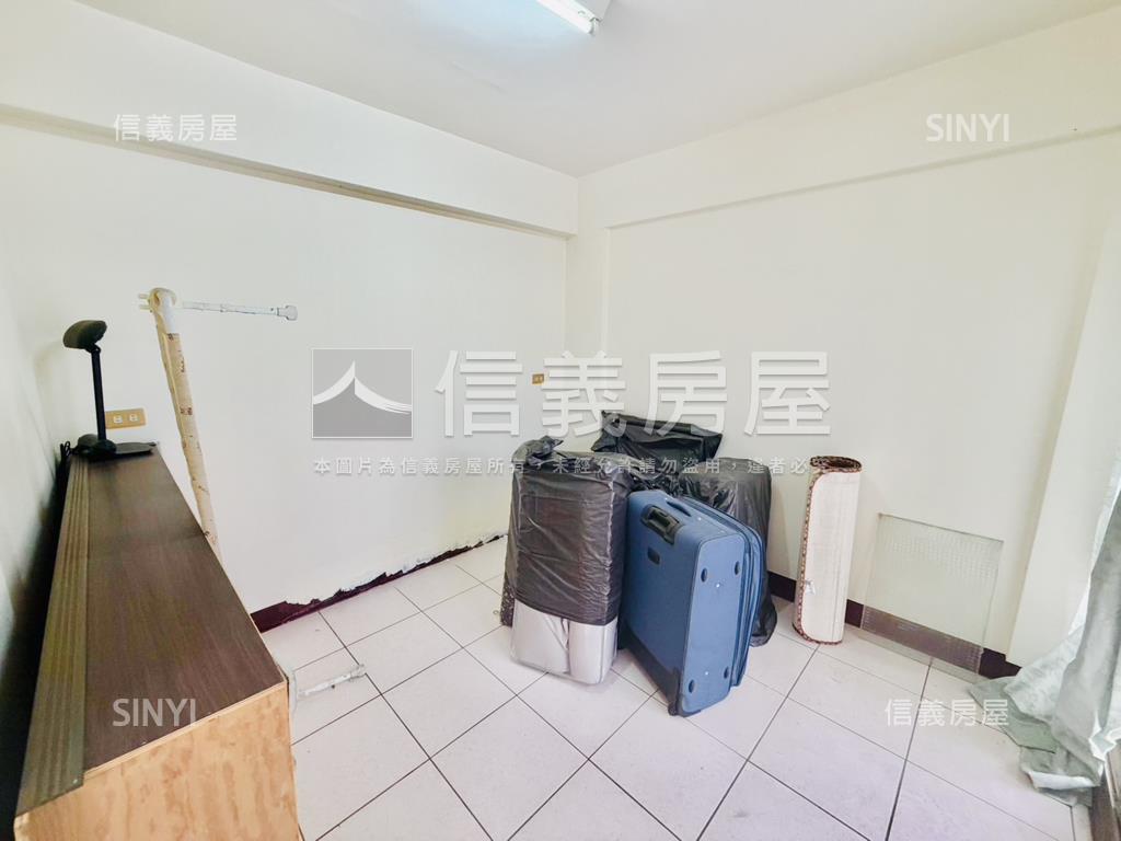 讚！低總價北太平透天！房屋室內格局與周邊環境