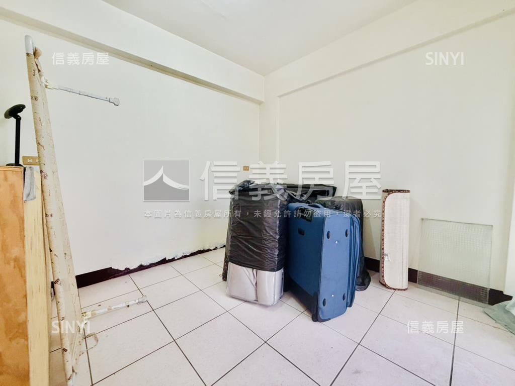 讚！低總價北太平透天！房屋室內格局與周邊環境