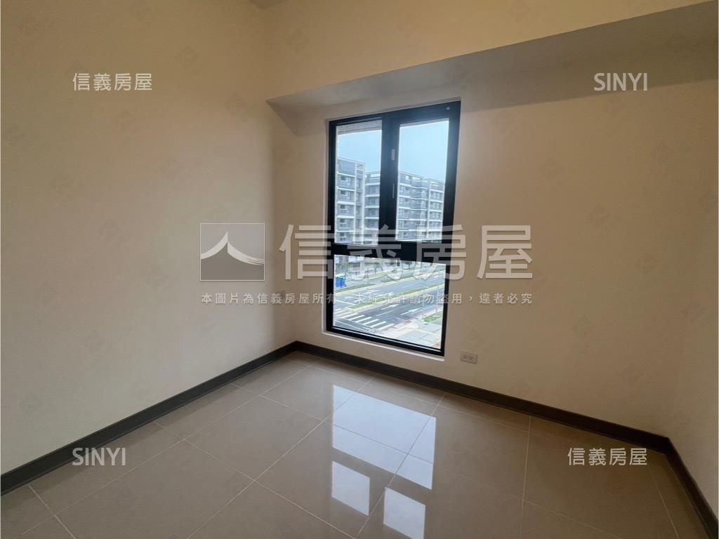 新婚首購首選三房車位房屋室內格局與周邊環境