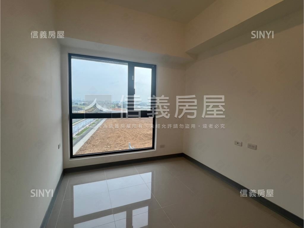 新婚首購首選三房車位房屋室內格局與周邊環境