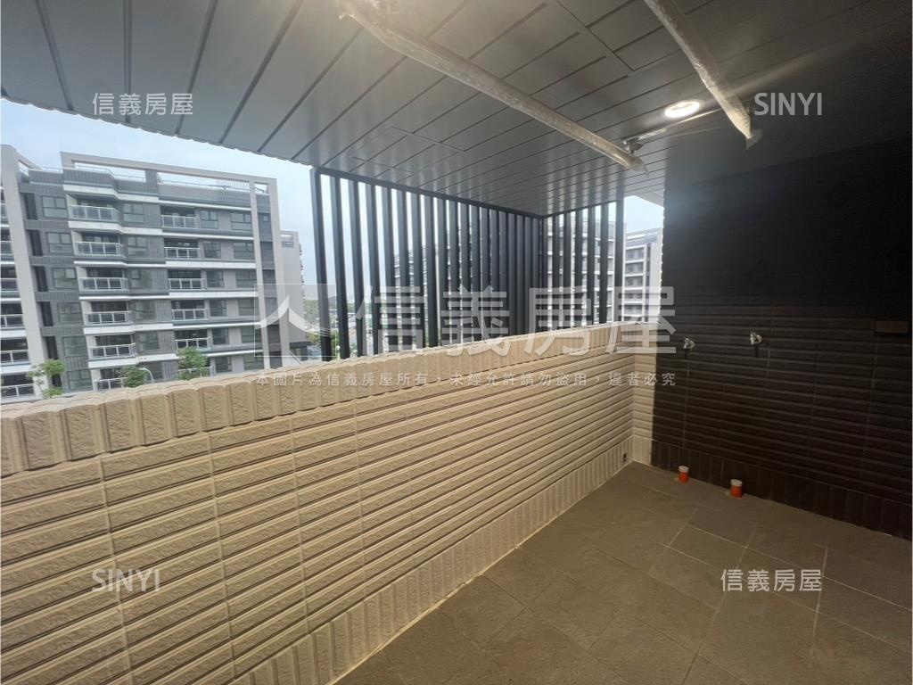 新婚首購首選三房車位房屋室內格局與周邊環境