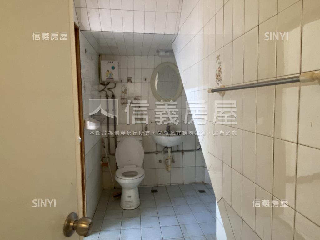 市政永華八街臨路店住房屋室內格局與周邊環境