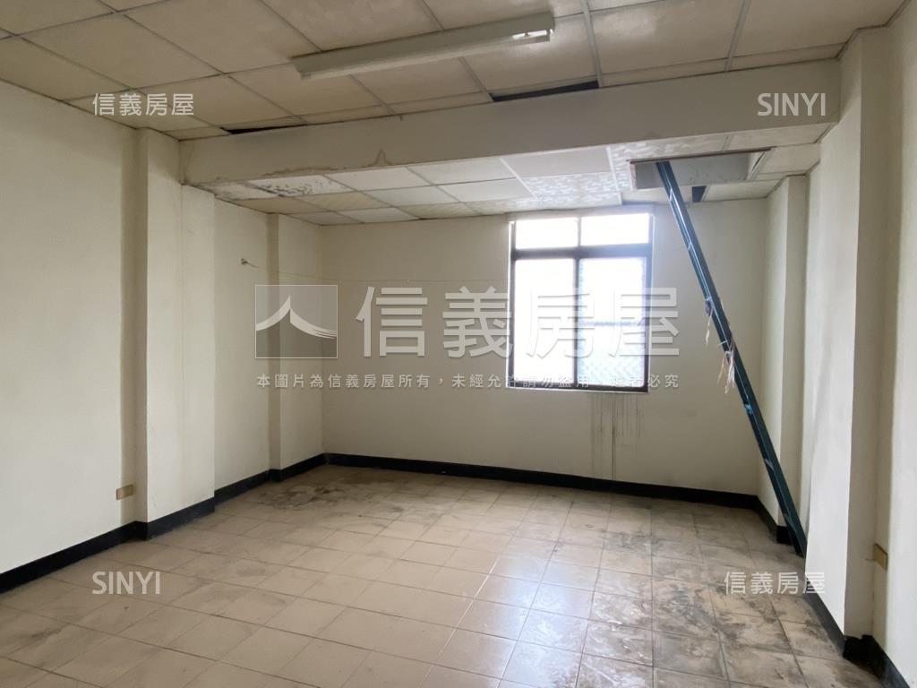 市政永華八街臨路店住房屋室內格局與周邊環境