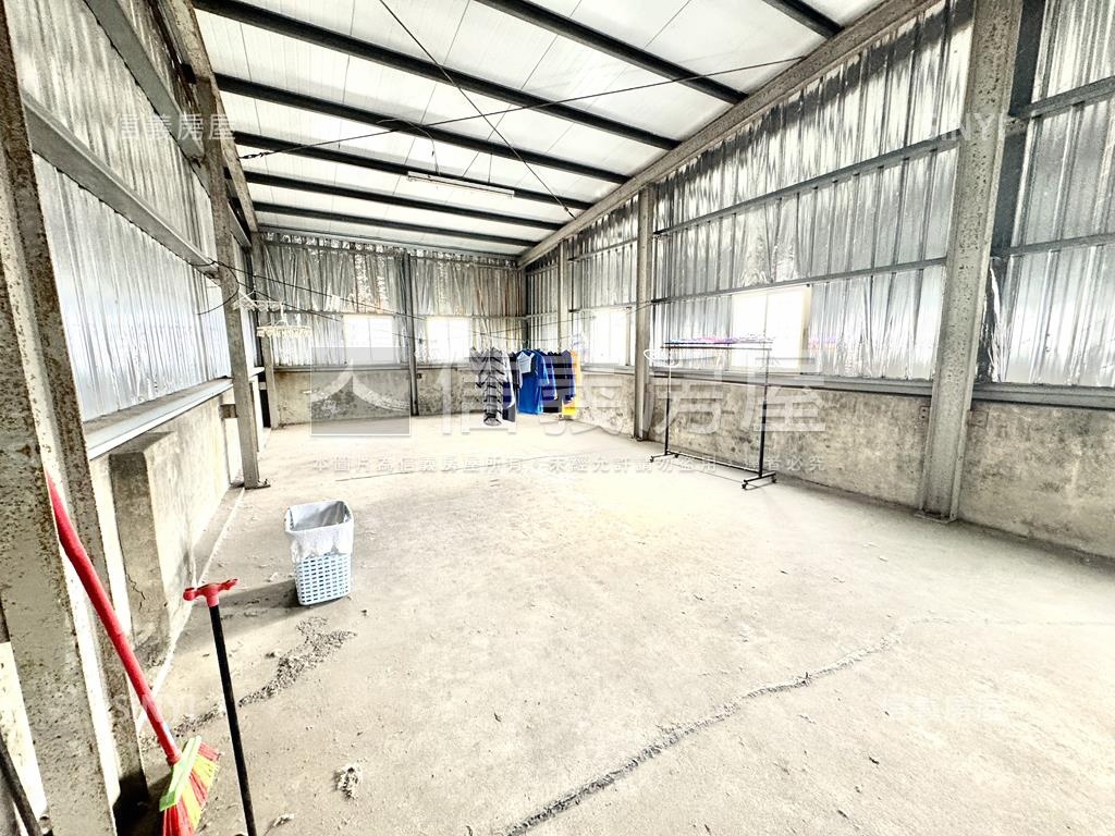 高城市場三角窗金店面房屋室內格局與周邊環境