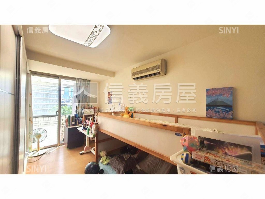 鐵森雙捷綠意頂加房屋室內格局與周邊環境