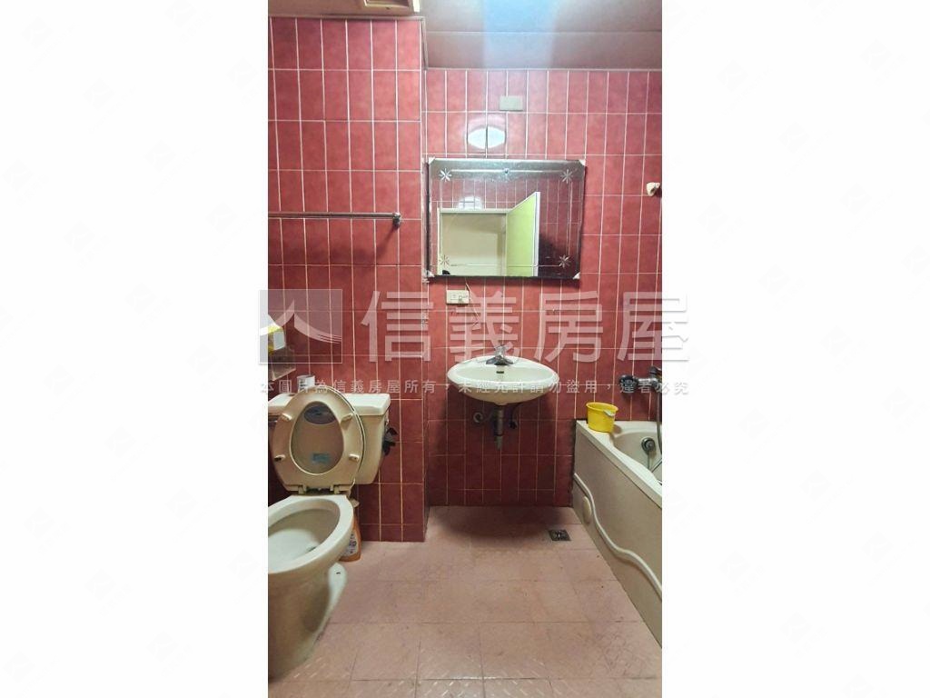 鐵森雙捷綠意頂加房屋室內格局與周邊環境