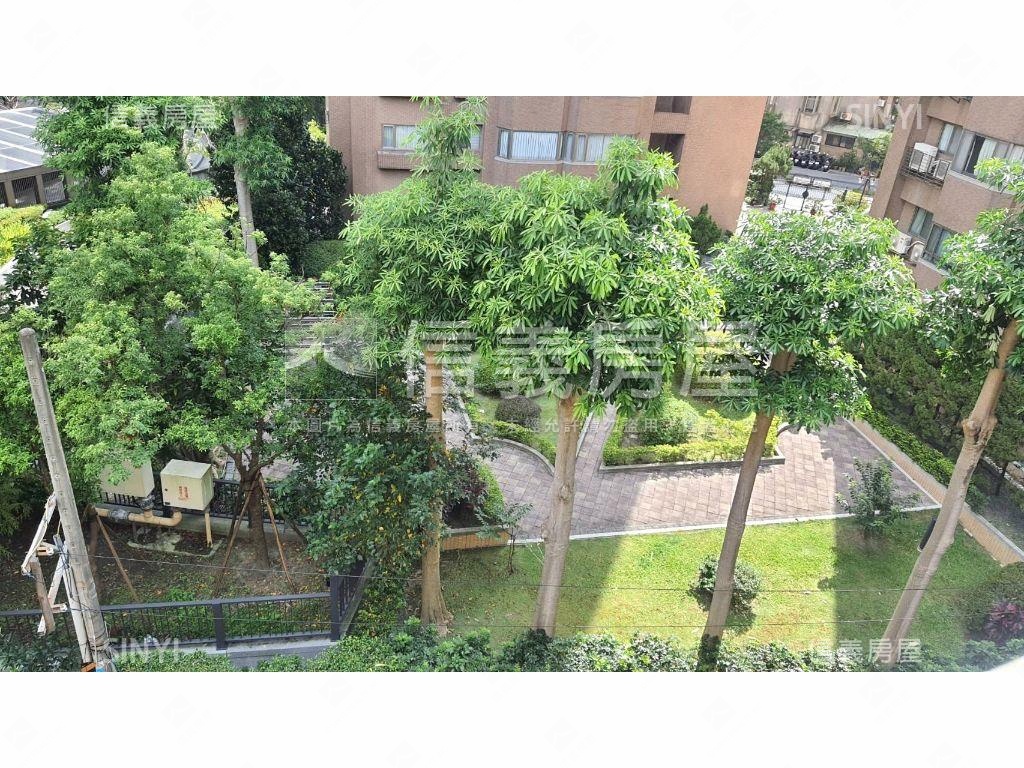 鐵森雙捷綠意頂加房屋室內格局與周邊環境
