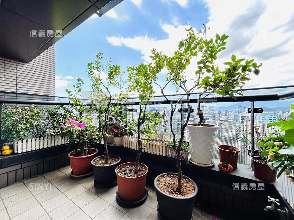雲隱・澤峯房屋室內格局與周邊環境