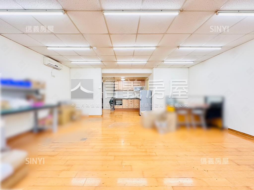 專任中和凱悅房屋室內格局與周邊環境