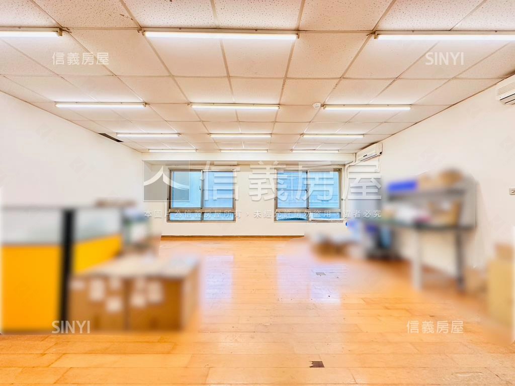 專任中和凱悅房屋室內格局與周邊環境