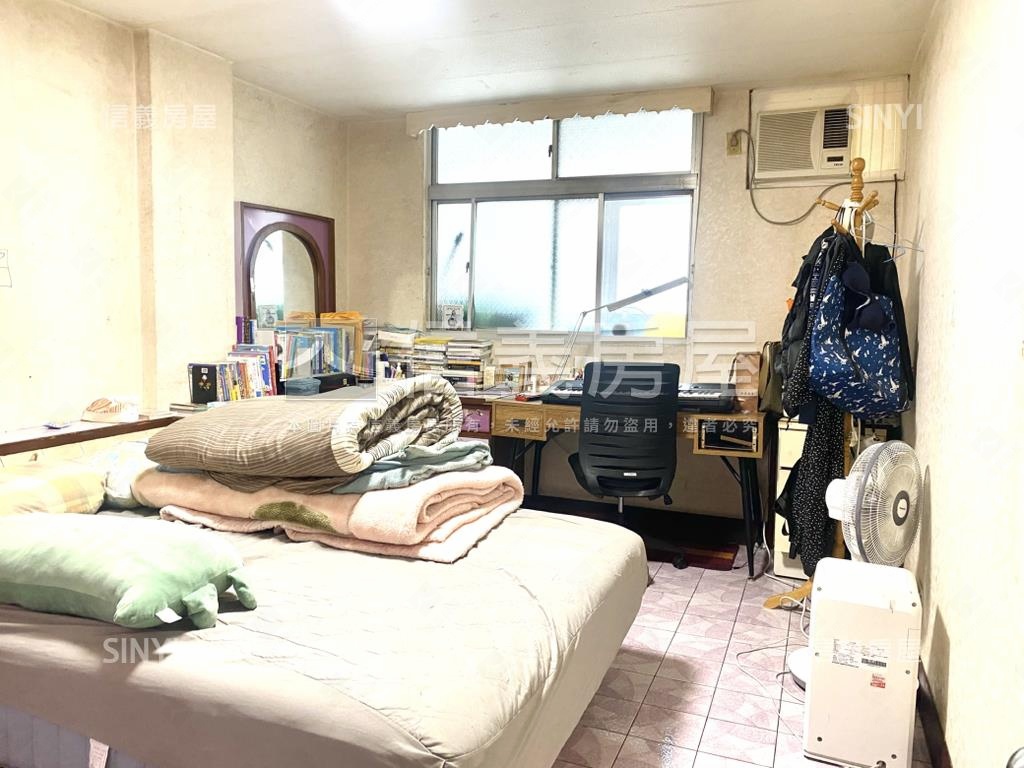 康寧國小旁二樓大３房房屋室內格局與周邊環境