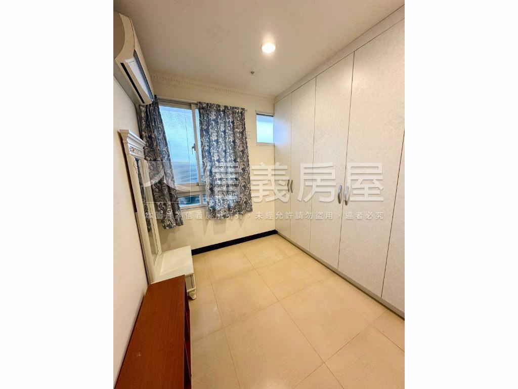 水湳帝寶精美四房平車位房屋室內格局與周邊環境