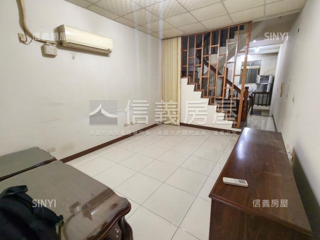 五福國中信義國小學區透天房屋室內格局與周邊環境