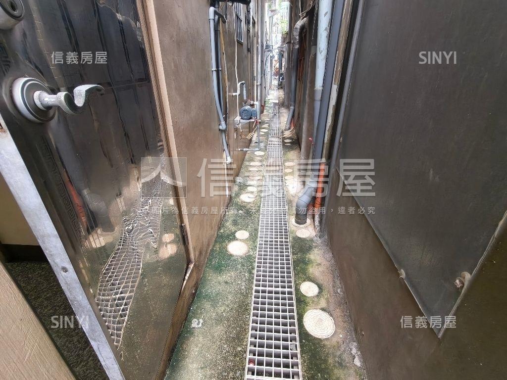 五福國中信義國小學區透天房屋室內格局與周邊環境