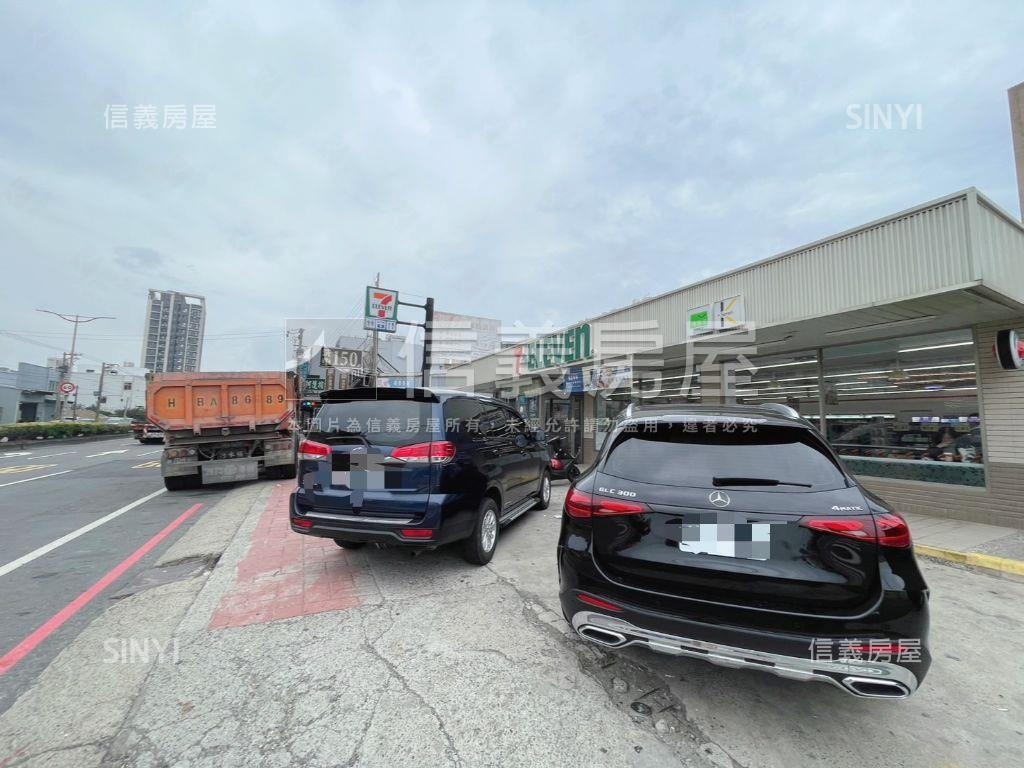 富宇仰睦三房平車房屋室內格局與周邊環境
