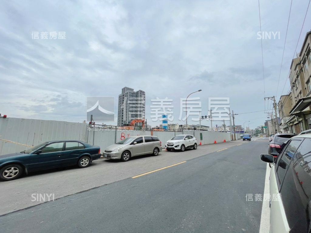 富宇仰睦三房平車房屋室內格局與周邊環境