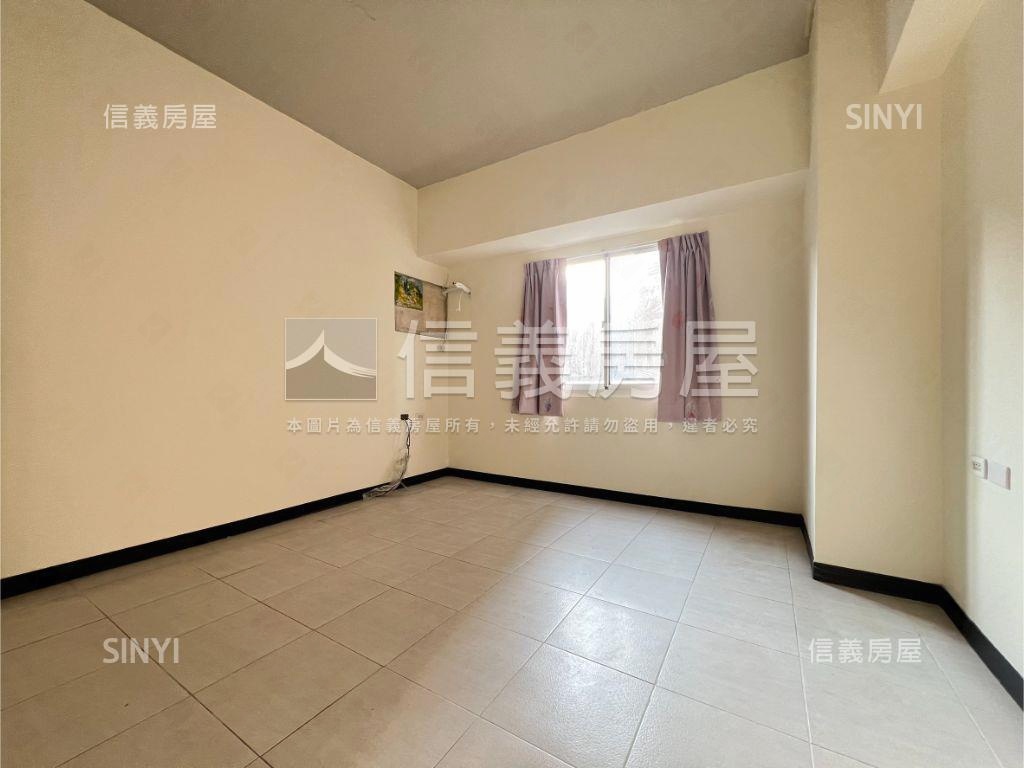 府都激光三房兩衛大陽台房屋室內格局與周邊環境