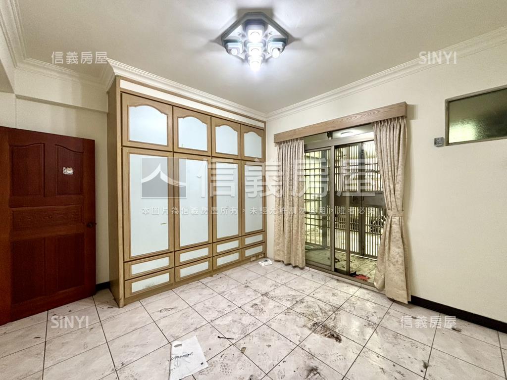 工學商圈黃金店面房屋室內格局與周邊環境