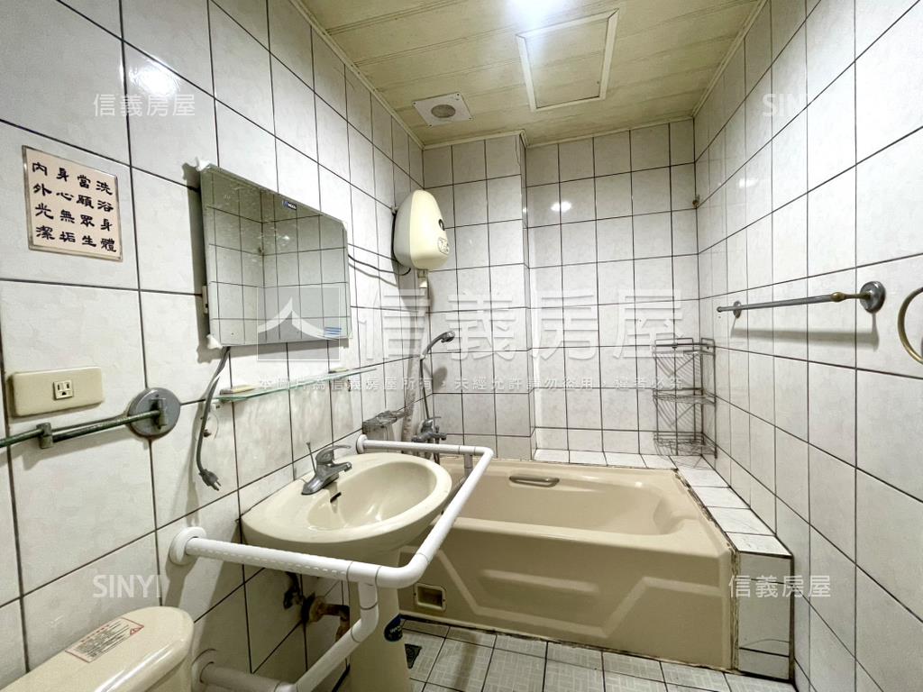 工學商圈黃金店面房屋室內格局與周邊環境