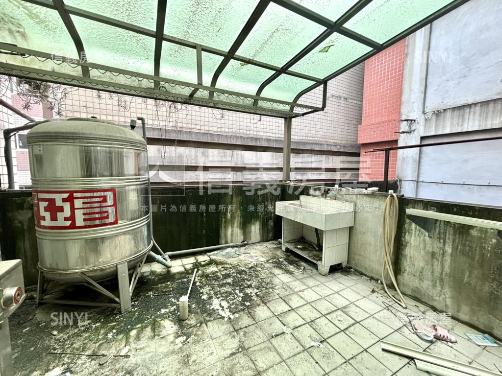 工學商圈黃金店面房屋室內格局與周邊環境