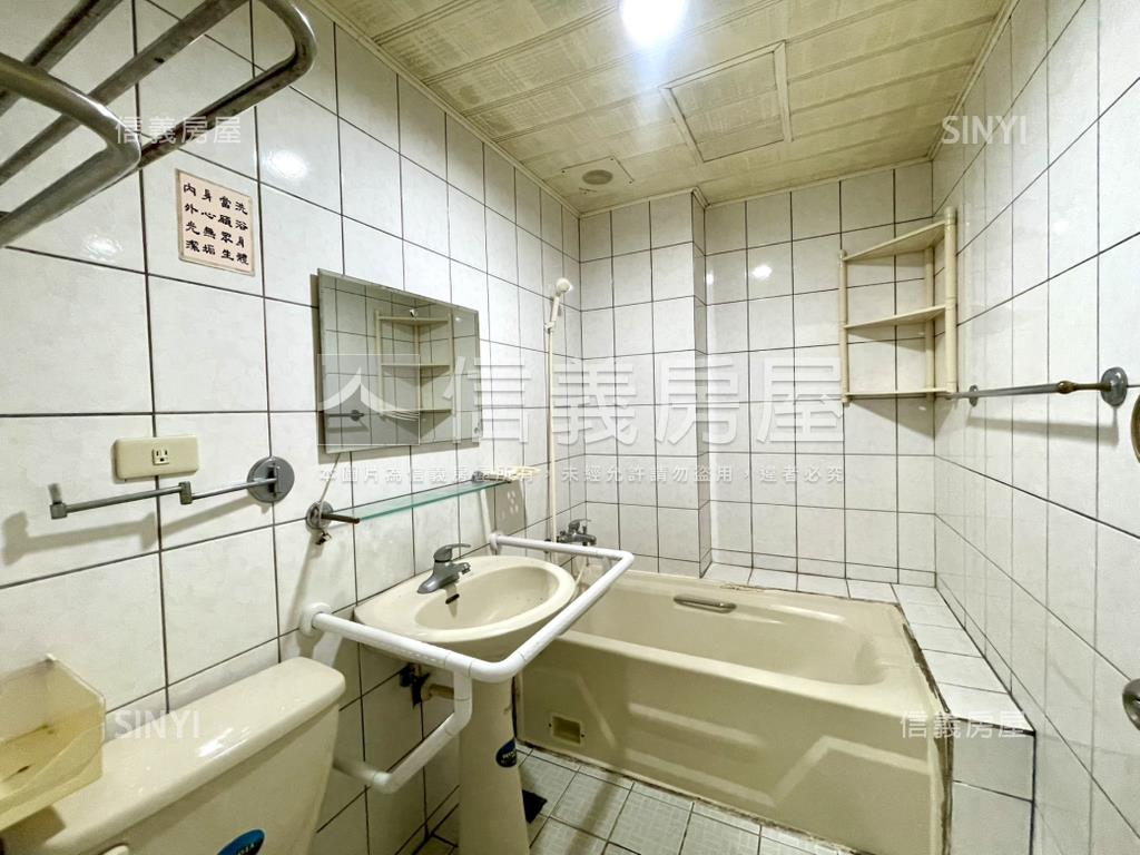 工學商圈黃金店面房屋室內格局與周邊環境