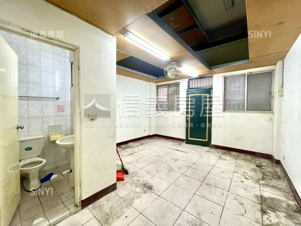 工學商圈黃金店面房屋室內格局與周邊環境