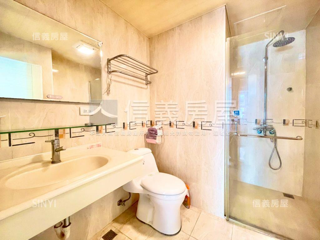 專任北大電梯透天獨享車庫房屋室內格局與周邊環境