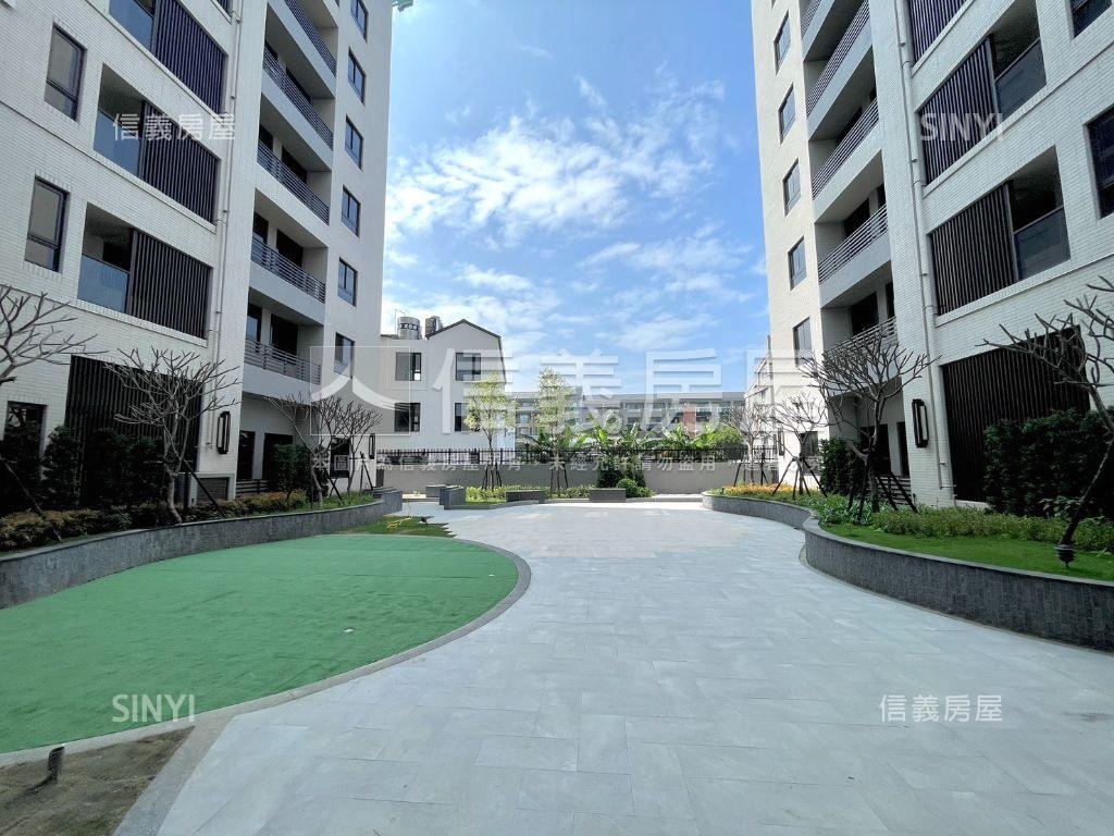 【ＵＩ】高樓採光２房平車房屋室內格局與周邊環境