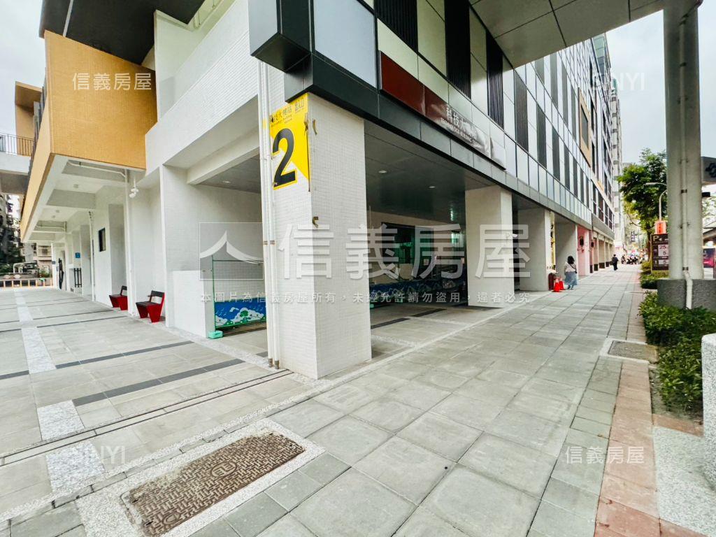 財政局標售－冠德安沐居房屋室內格局與周邊環境