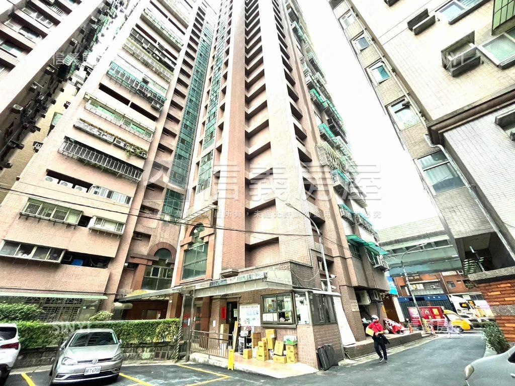 優質摩登低總高樓景觀房屋室內格局與周邊環境