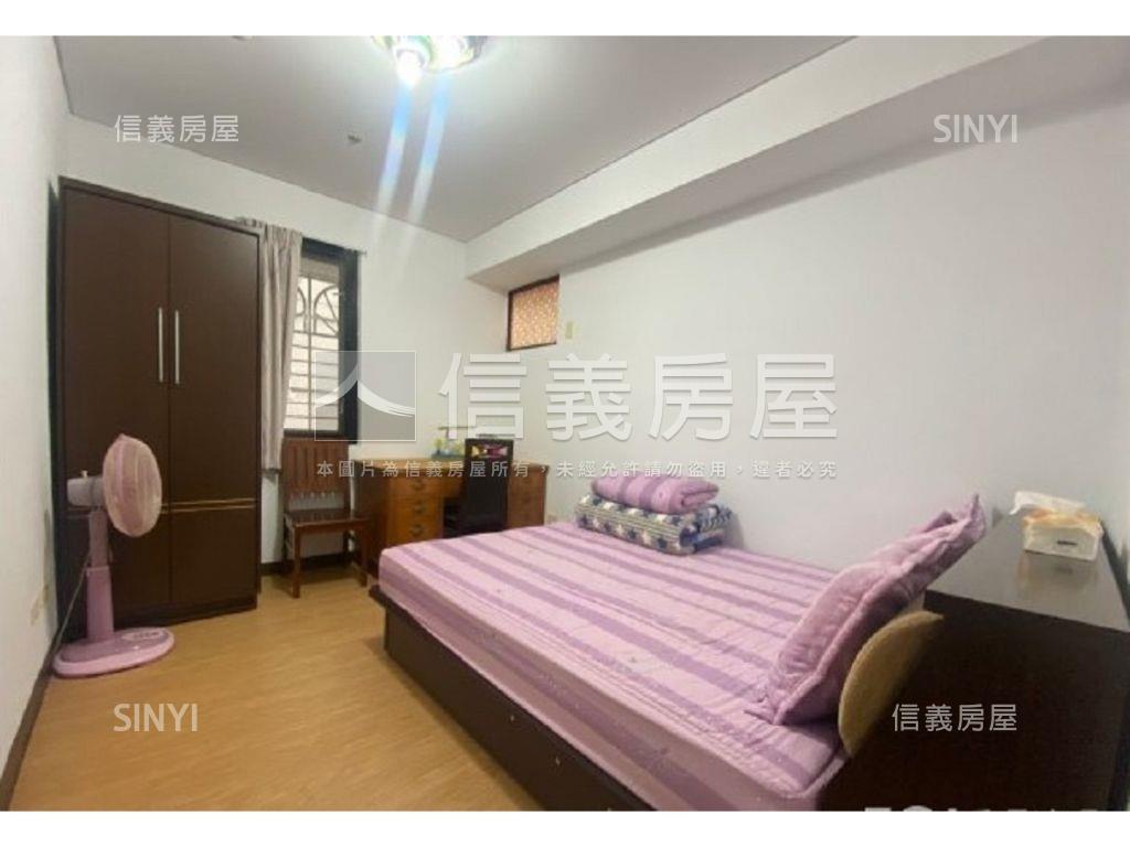 大鵬新城高樓層三房平車房屋室內格局與周邊環境
