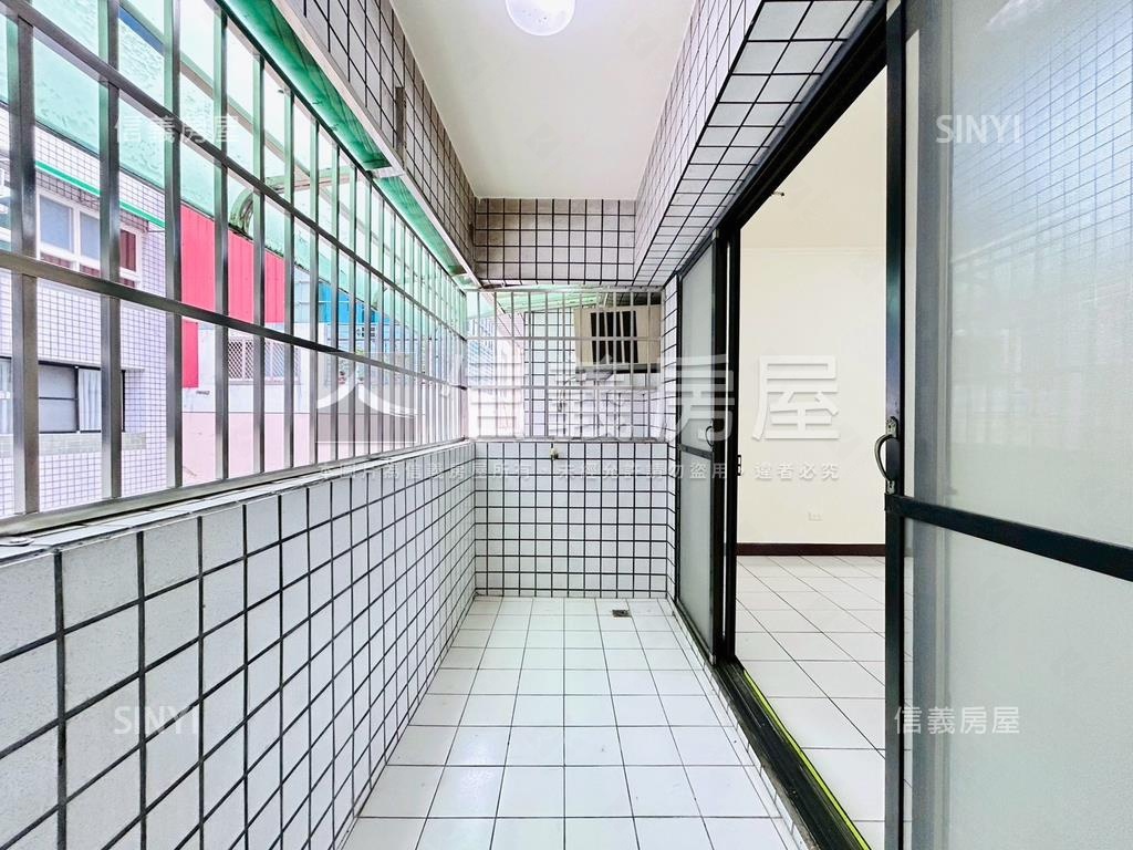 朝代四房平車採光美屋房屋室內格局與周邊環境