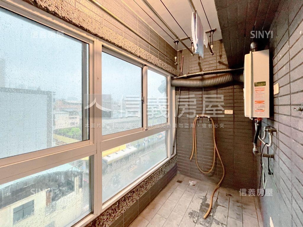 【師院美術】四房附車位房屋室內格局與周邊環境