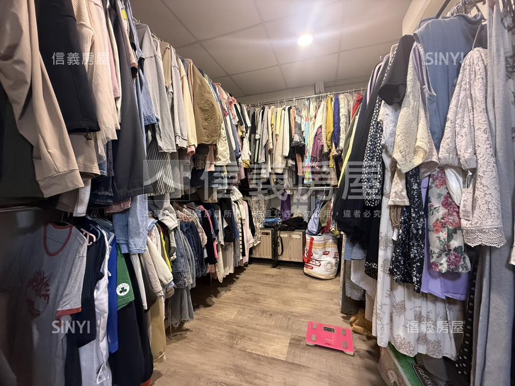 民西精緻裝潢貳樓美寓房屋室內格局與周邊環境