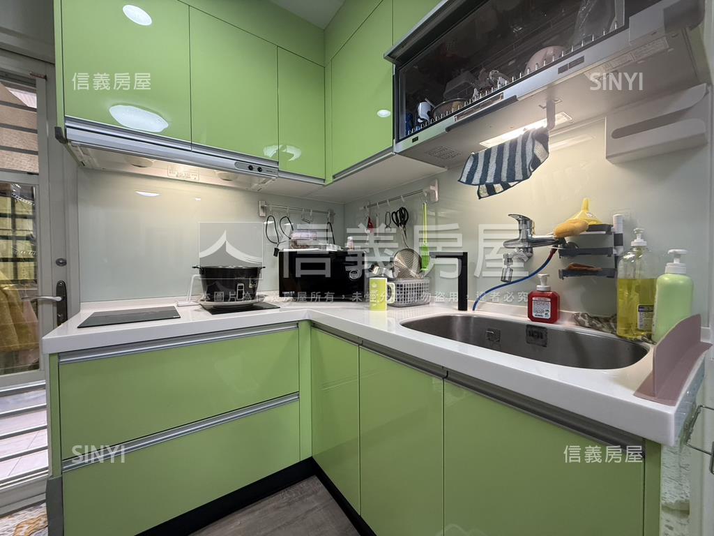 民西精緻裝潢貳樓美寓房屋室內格局與周邊環境