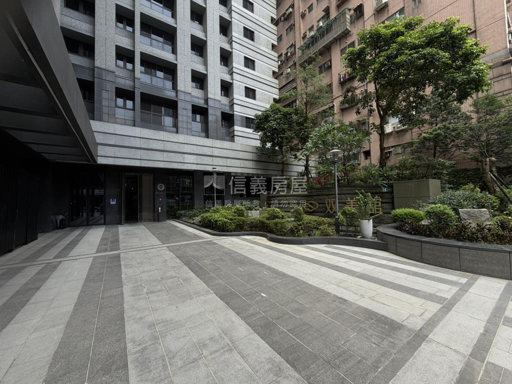 低調出售高樓雙美館房屋室內格局與周邊環境