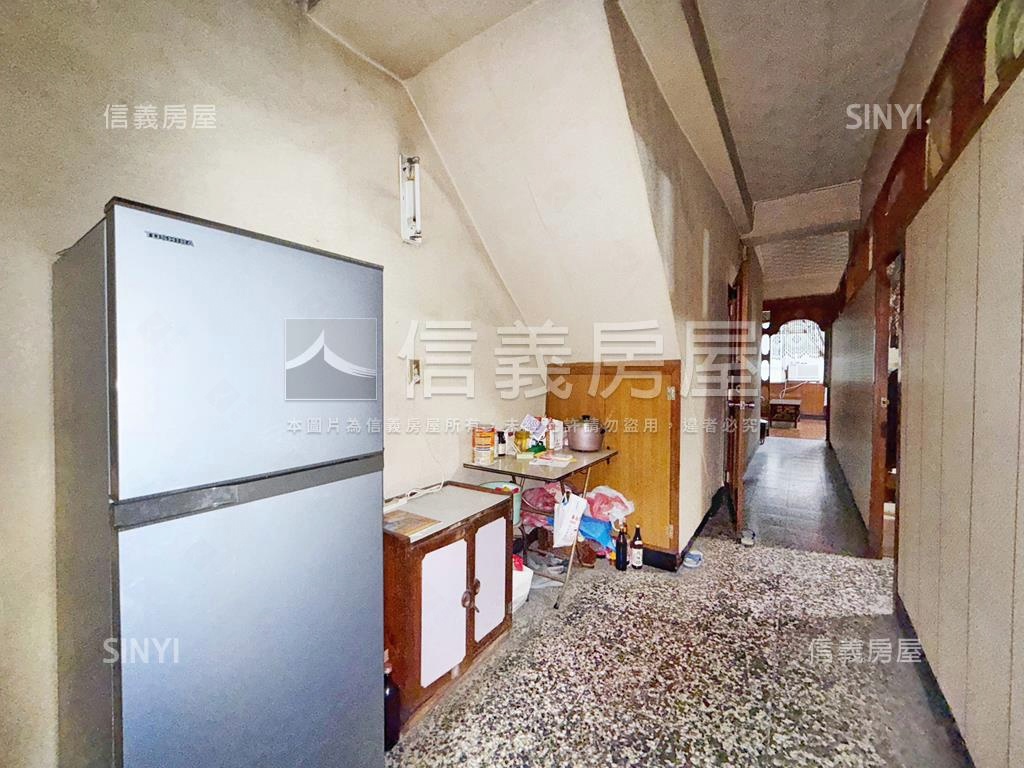松山路公寓二樓房屋室內格局與周邊環境