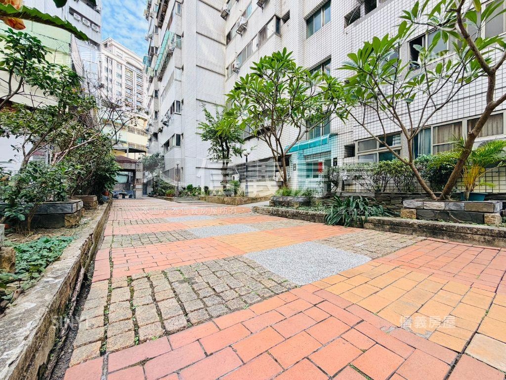 燕國天地獨立陽台精裝宅房屋室內格局與周邊環境