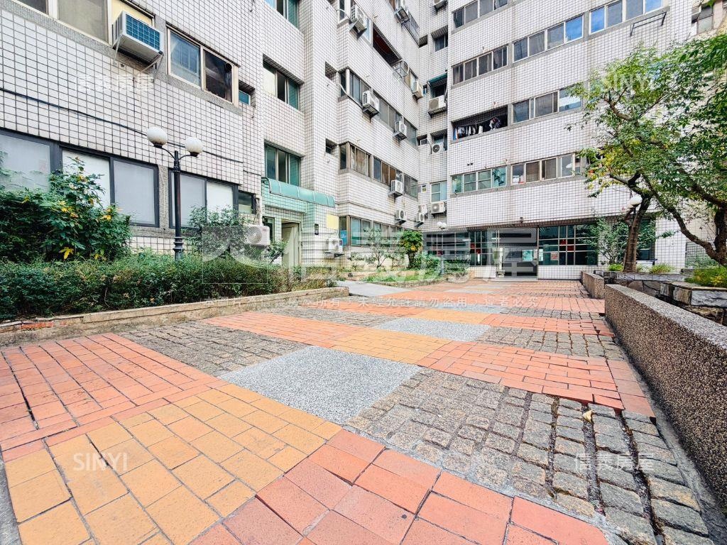 燕國天地獨立陽台精裝宅房屋室內格局與周邊環境