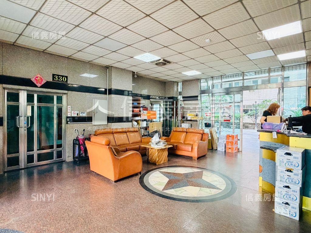 燕國天地獨立陽台精裝宅房屋室內格局與周邊環境