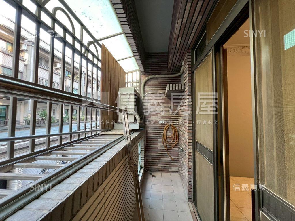 面寬約７米安平１－２樓店房屋室內格局與周邊環境