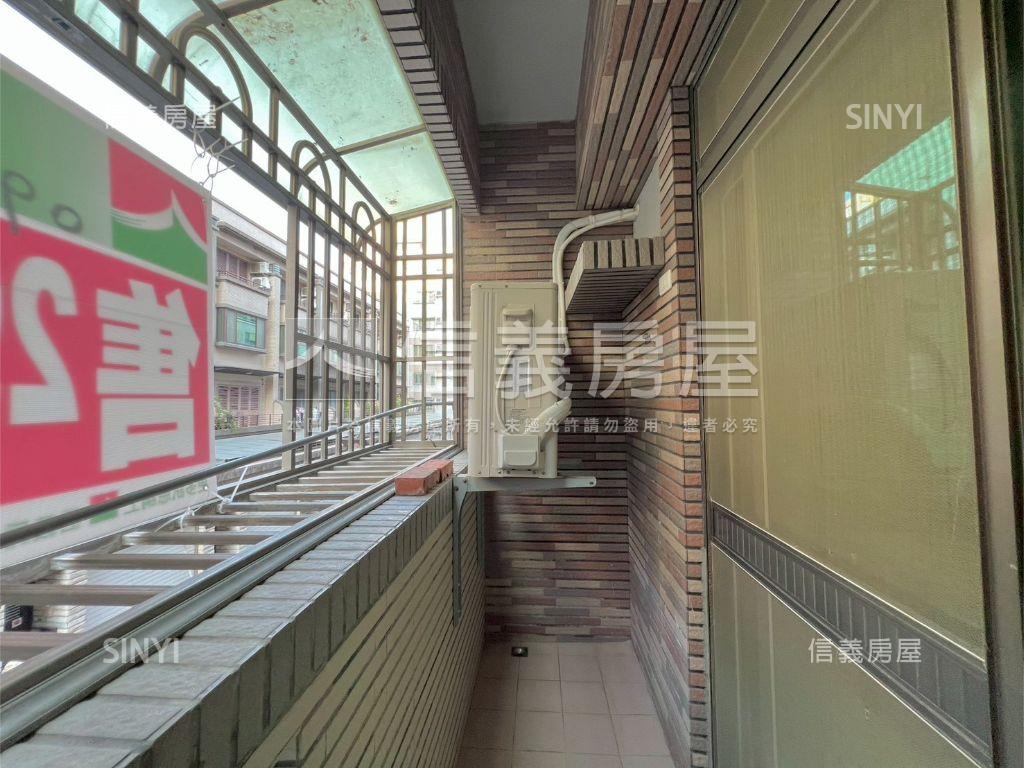 面寬約７米安平１－２樓店房屋室內格局與周邊環境