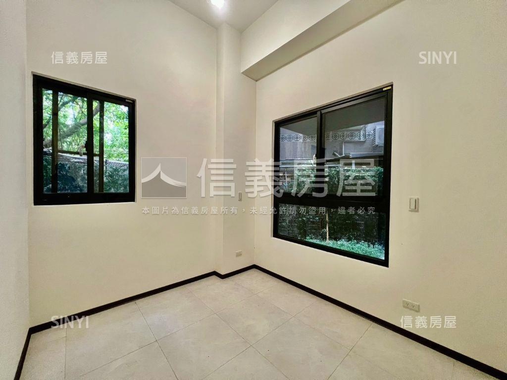 今采中正國中學區２房房屋室內格局與周邊環境