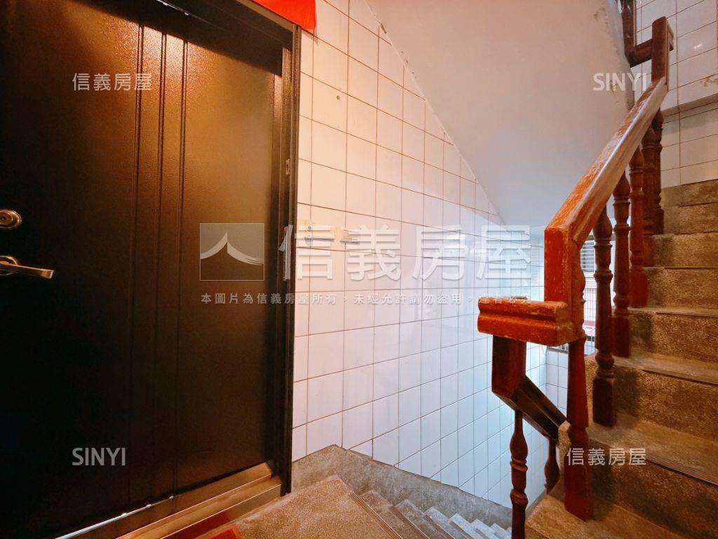 三重＿菜寮商圈收租自住房房屋室內格局與周邊環境